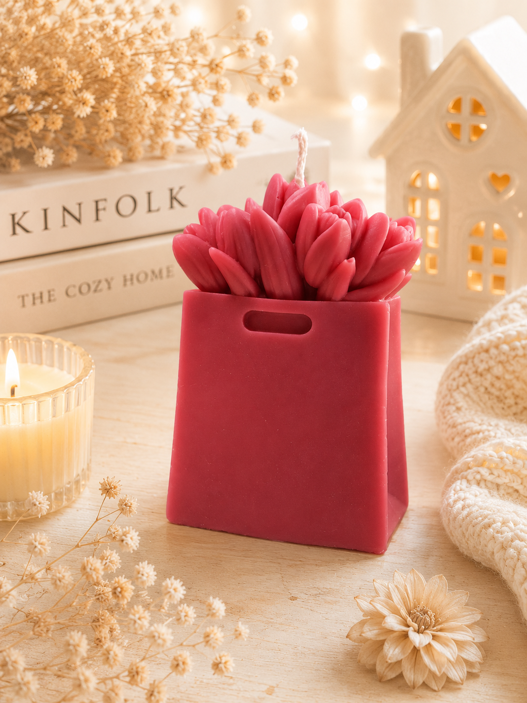 Tulip Bouquet Candle 4x2.5 inches