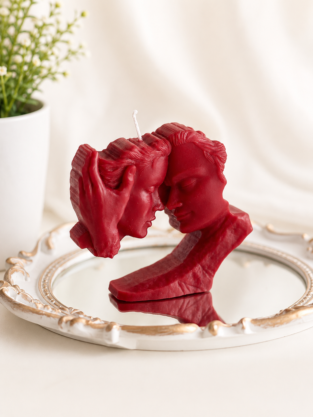Lovers Candle 4.5x4.5 inches