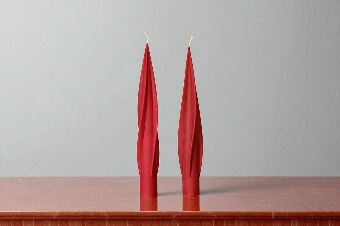 Spiral Taper Candle