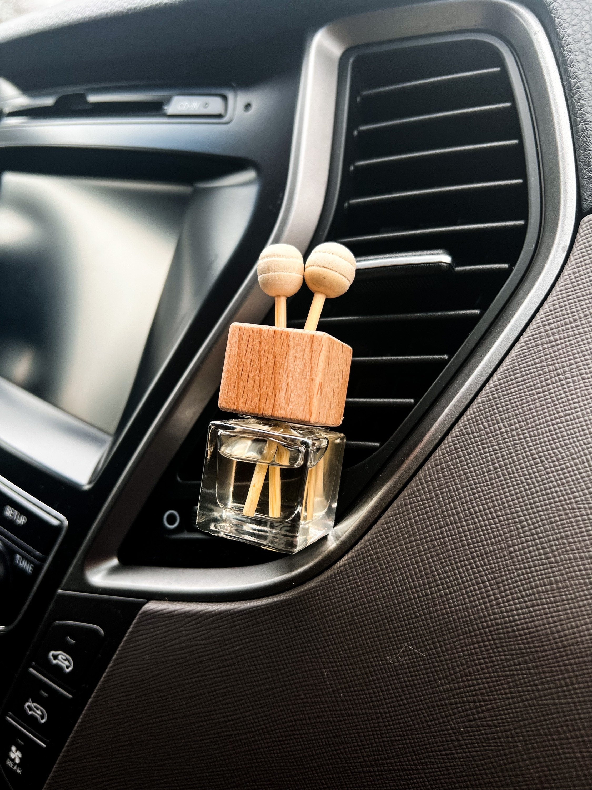 Glass Vent Clip Car Diffuser