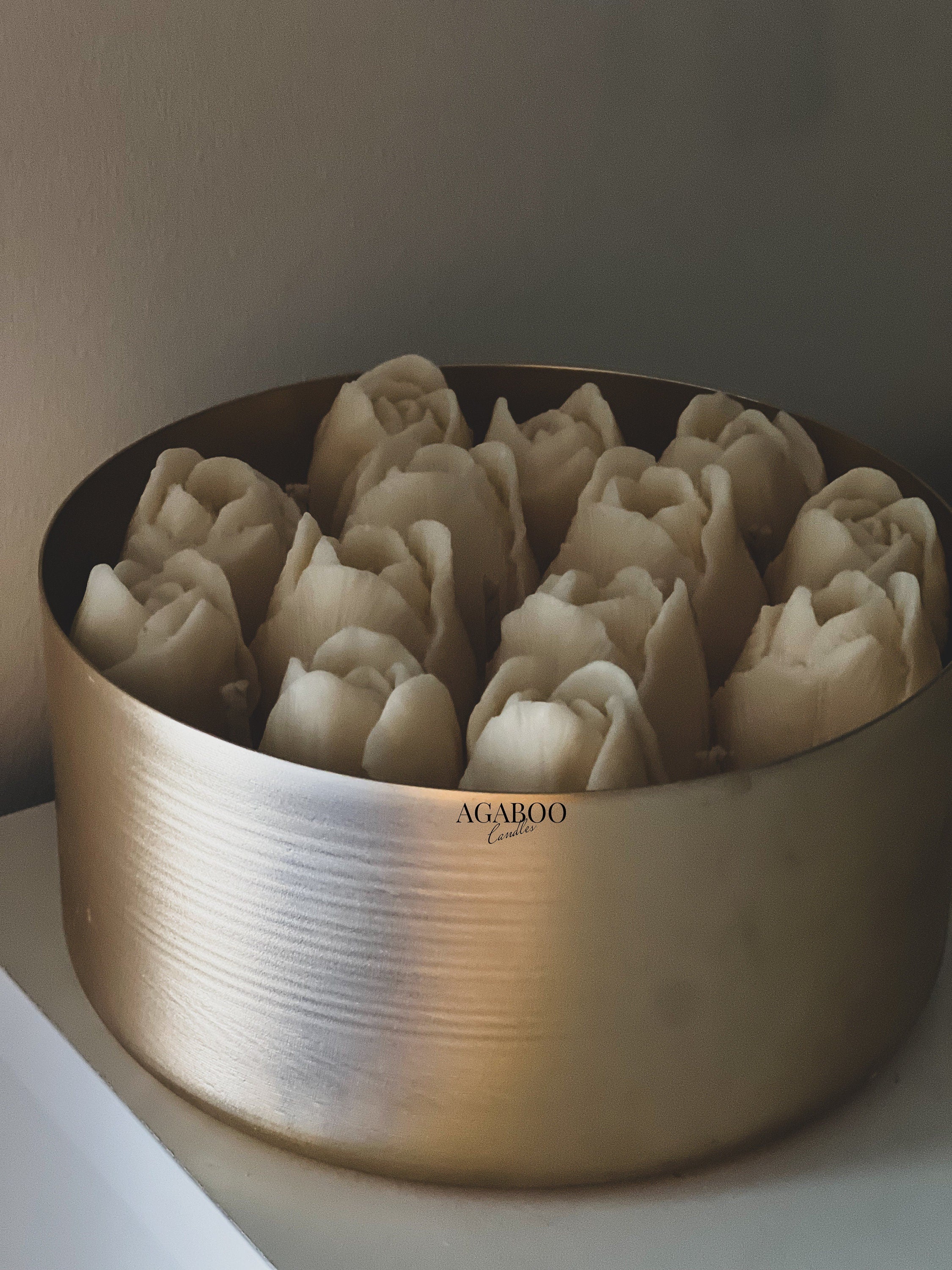 Huge Tulips Vase Candle