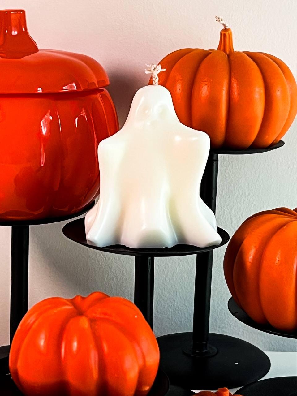 Cute Ghosts Candle