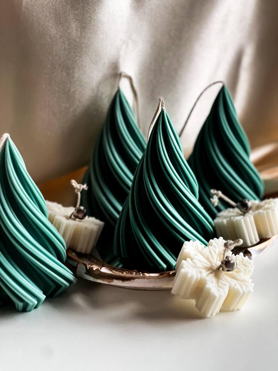 Wavy Tree Candle