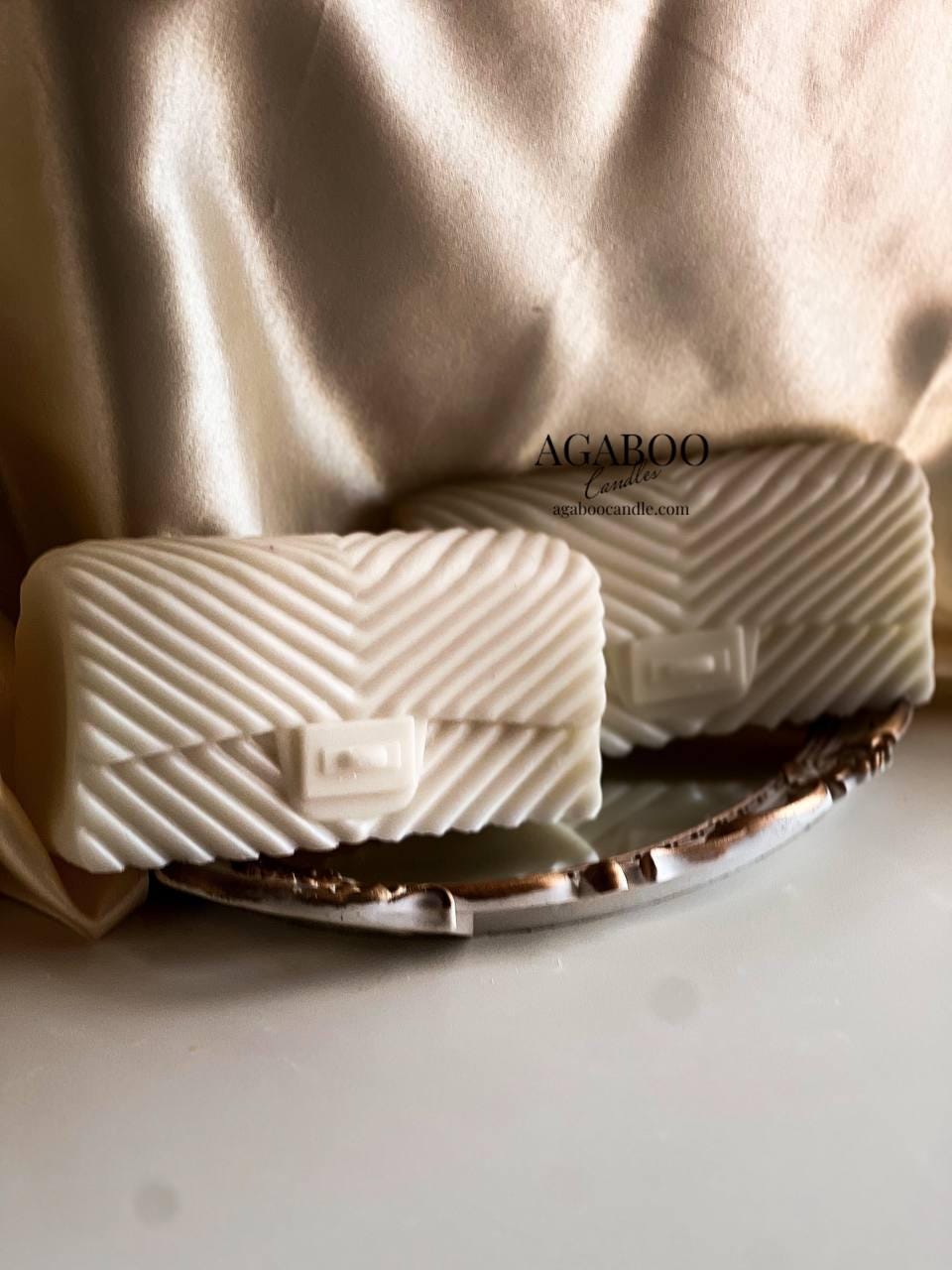 Large Purse Candle