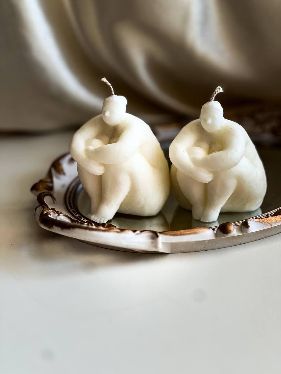 Small Sitting Lady Candle