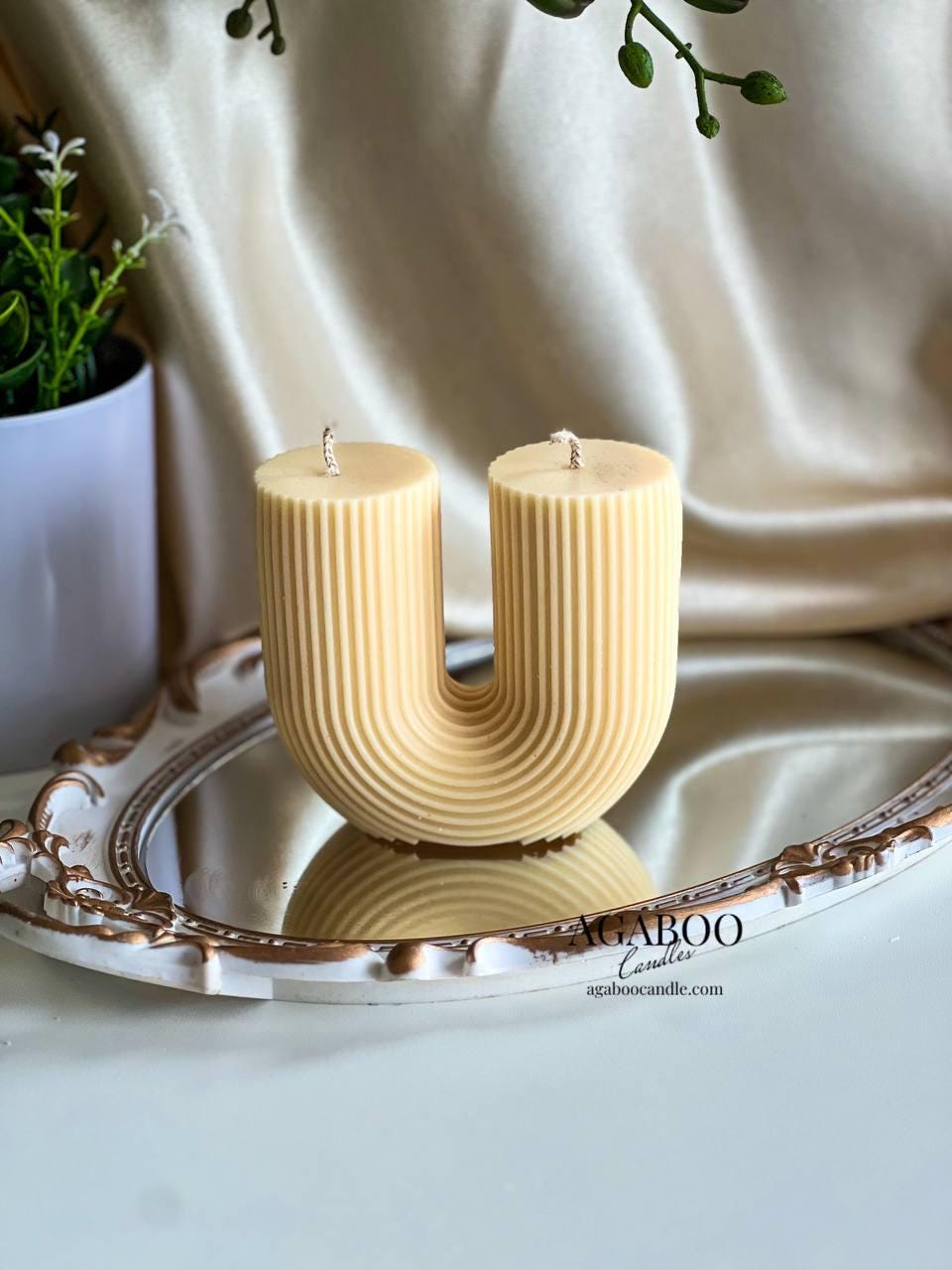 Unique Arch Pillar Candle