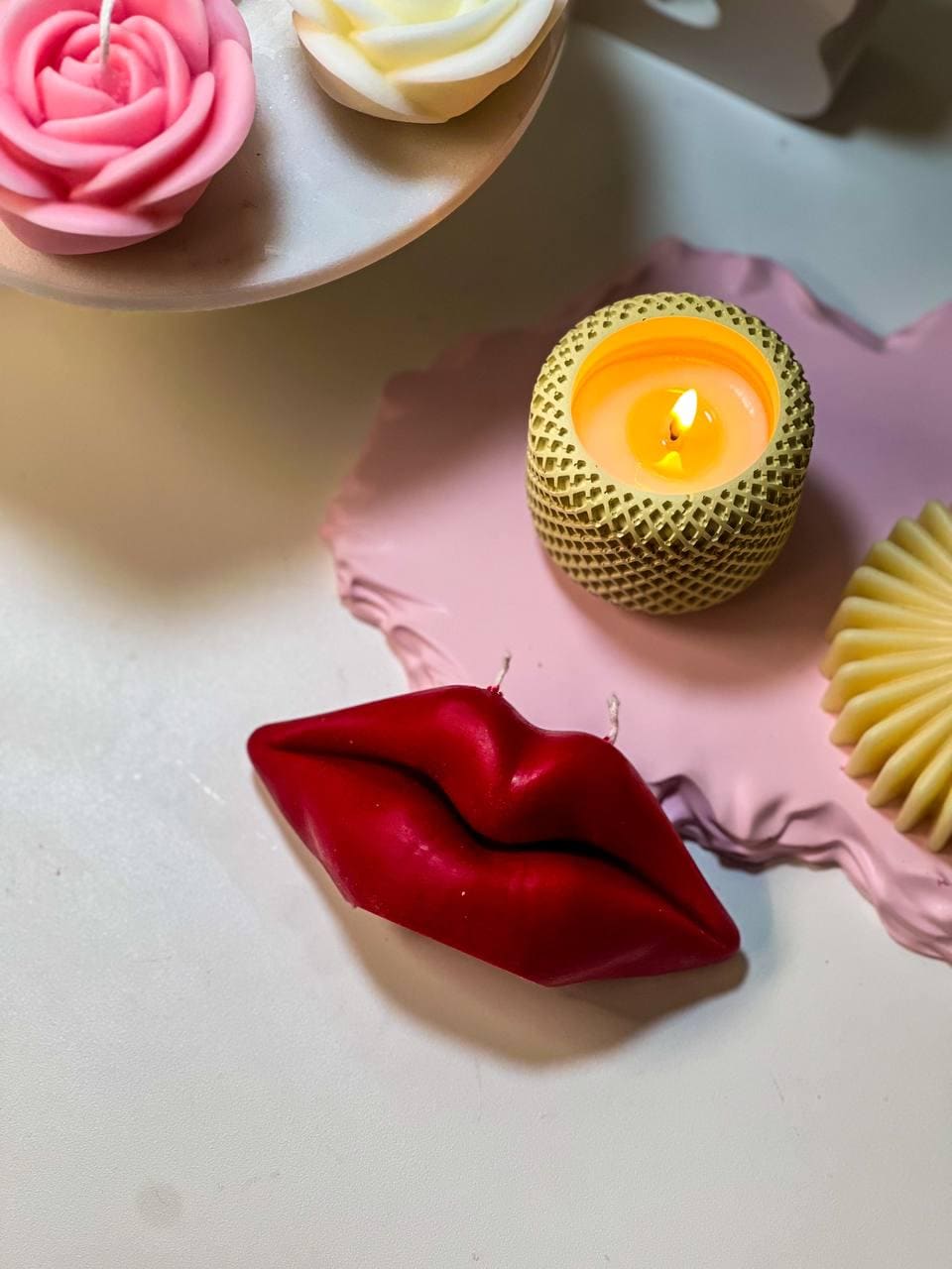 Face Lips Candle