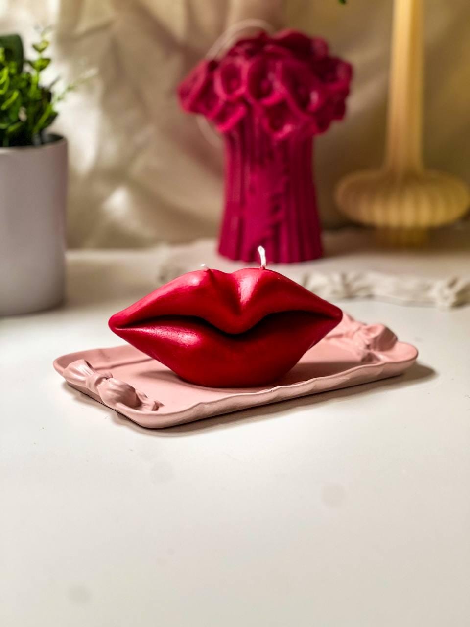 Face Lips Candle