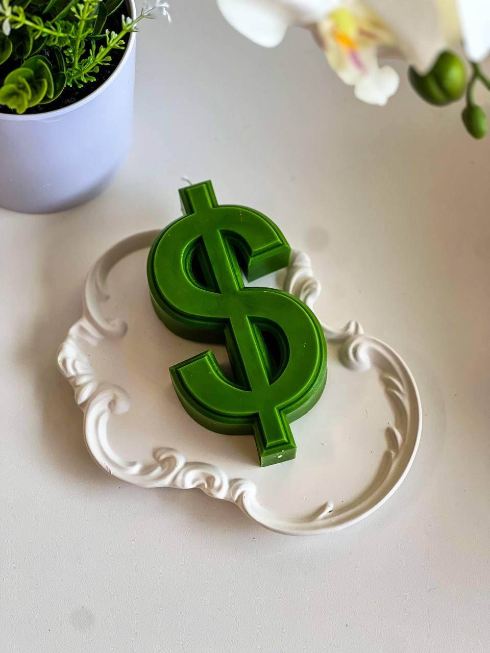 Dollar Shaped Candle