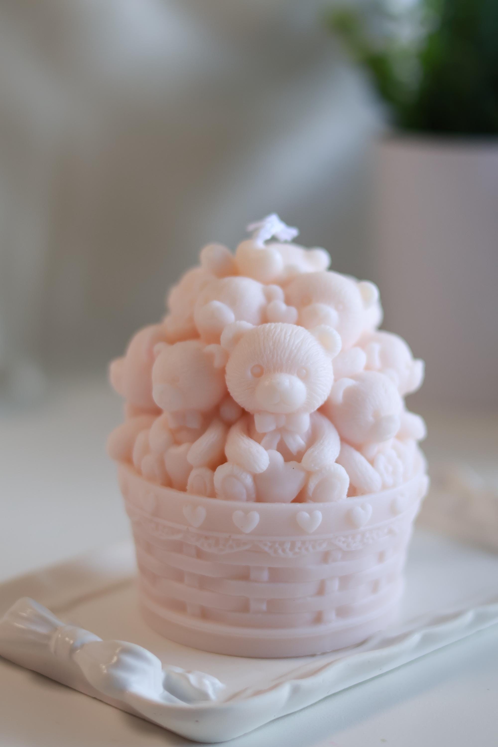 Basket Bear Candle Candle