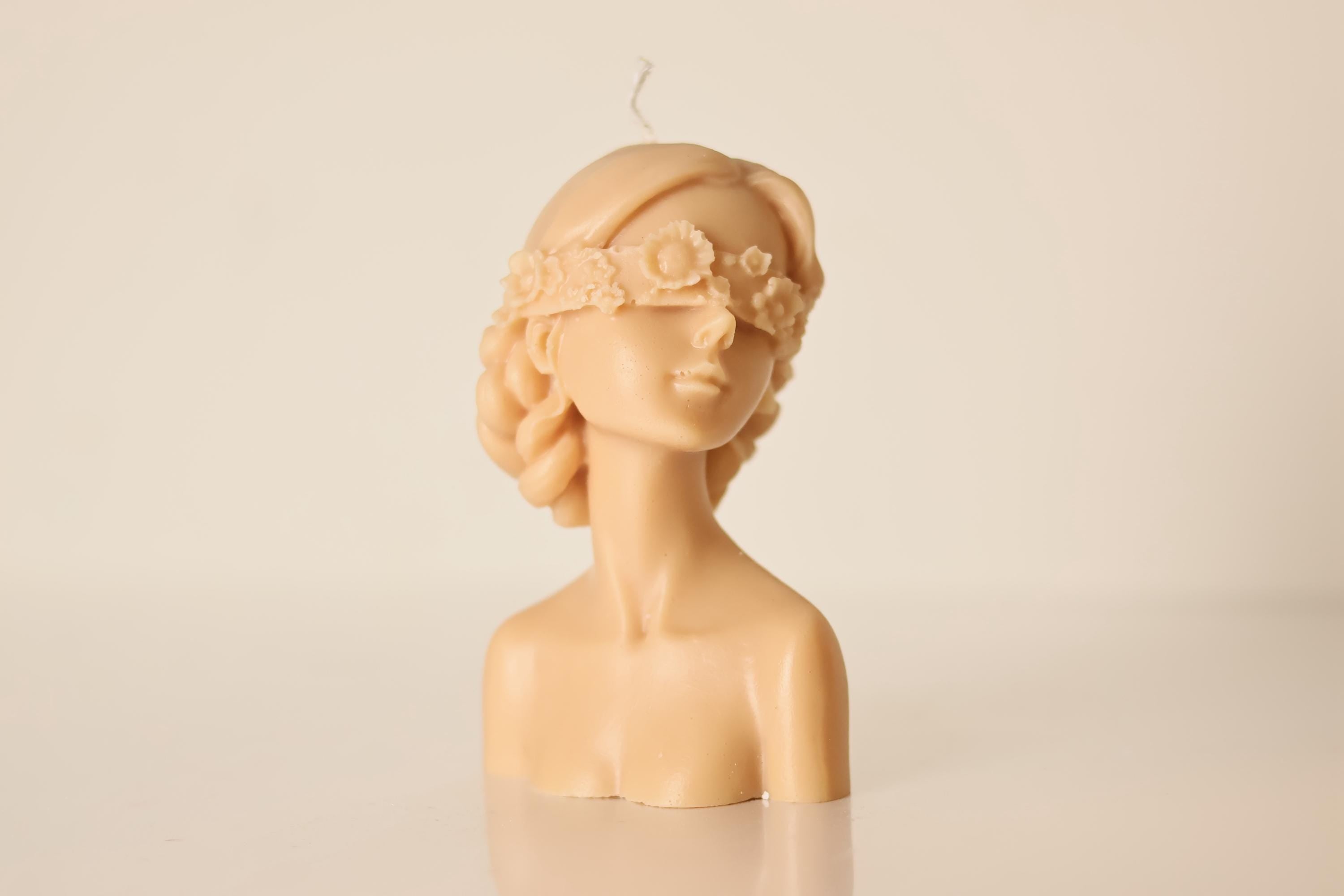 Large Blindfolded Lady Candle 5x2.5 inches