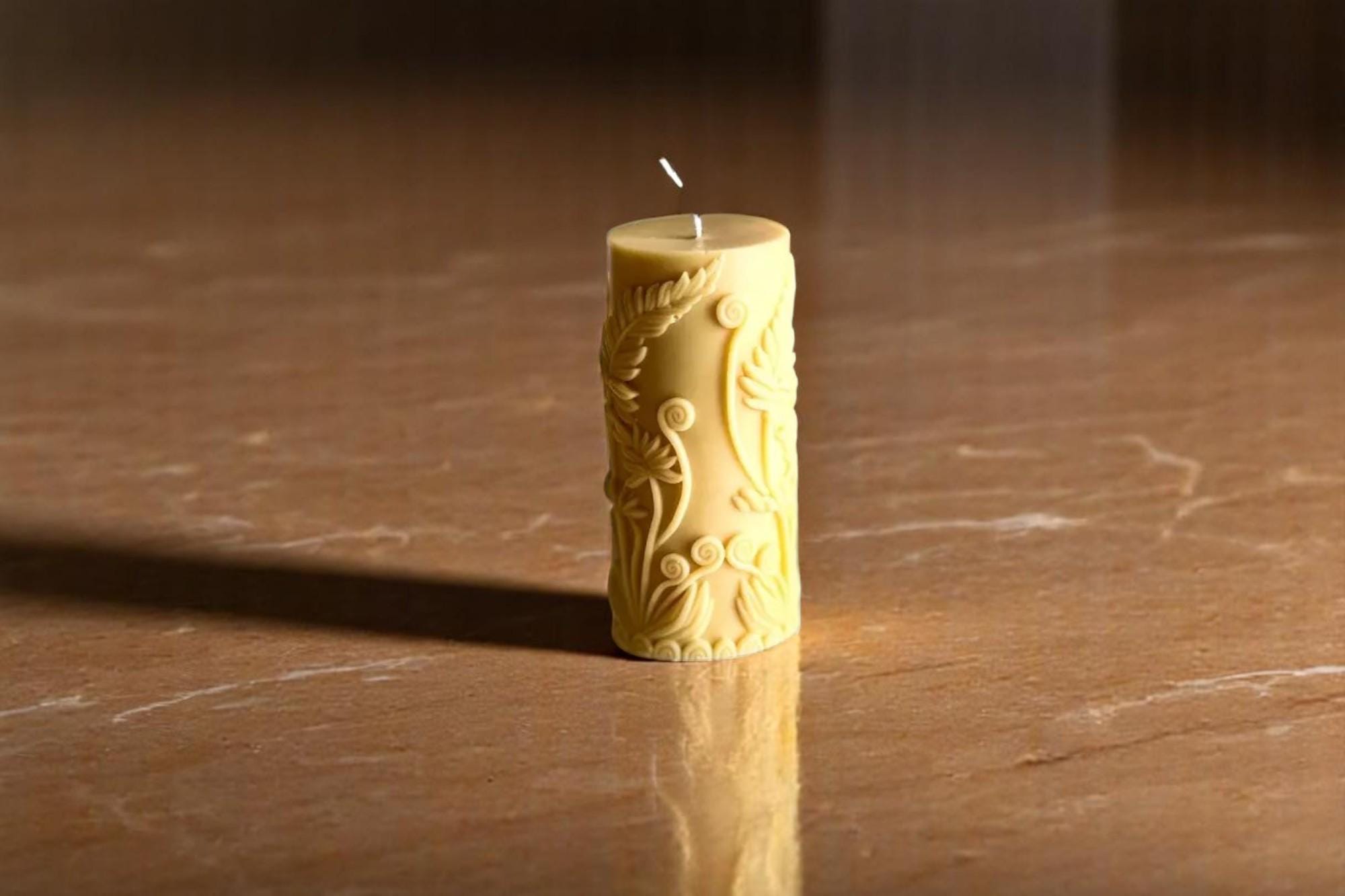 Chic Flower Pillar Candle