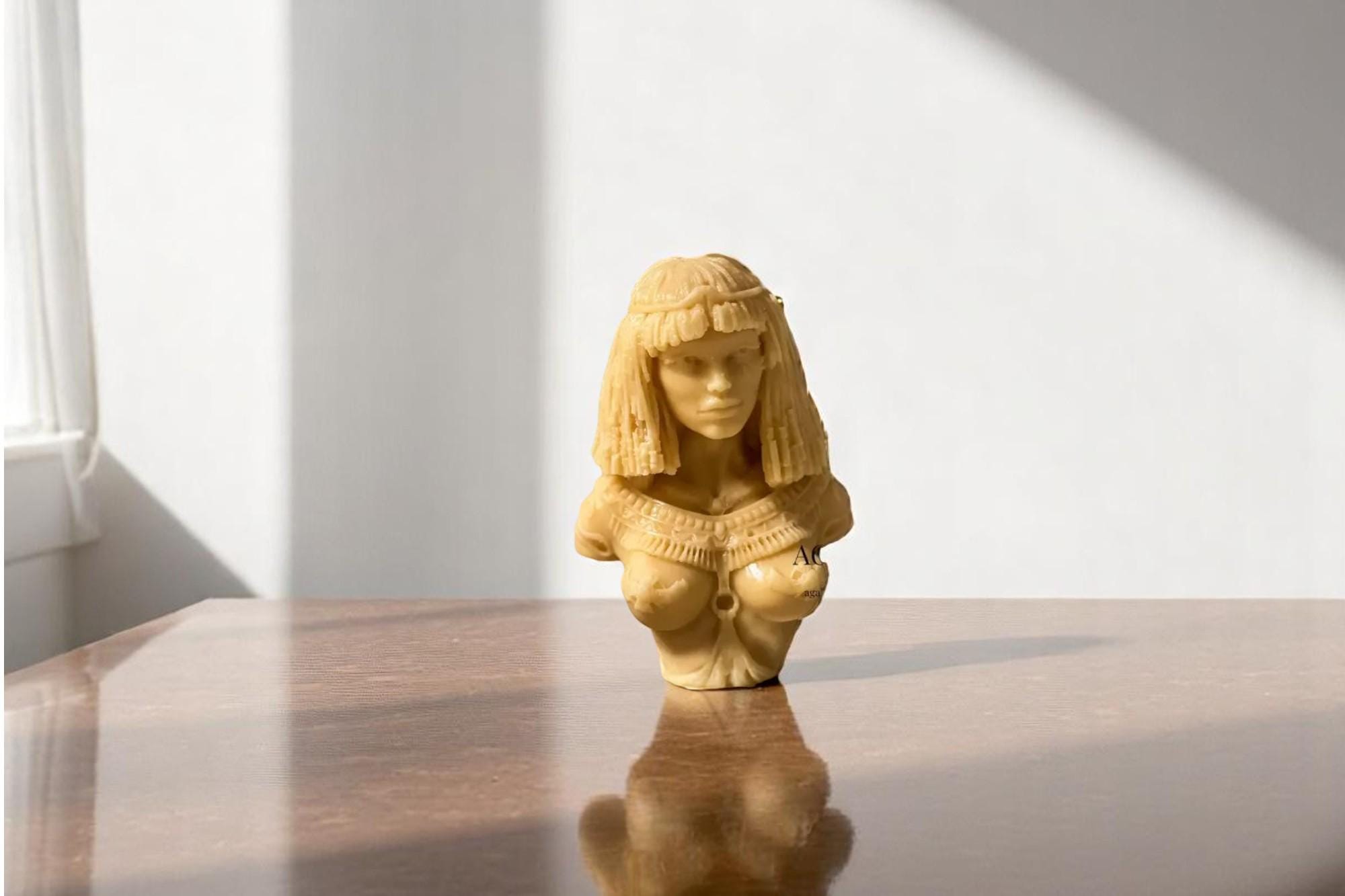 Artistic Lady Candle