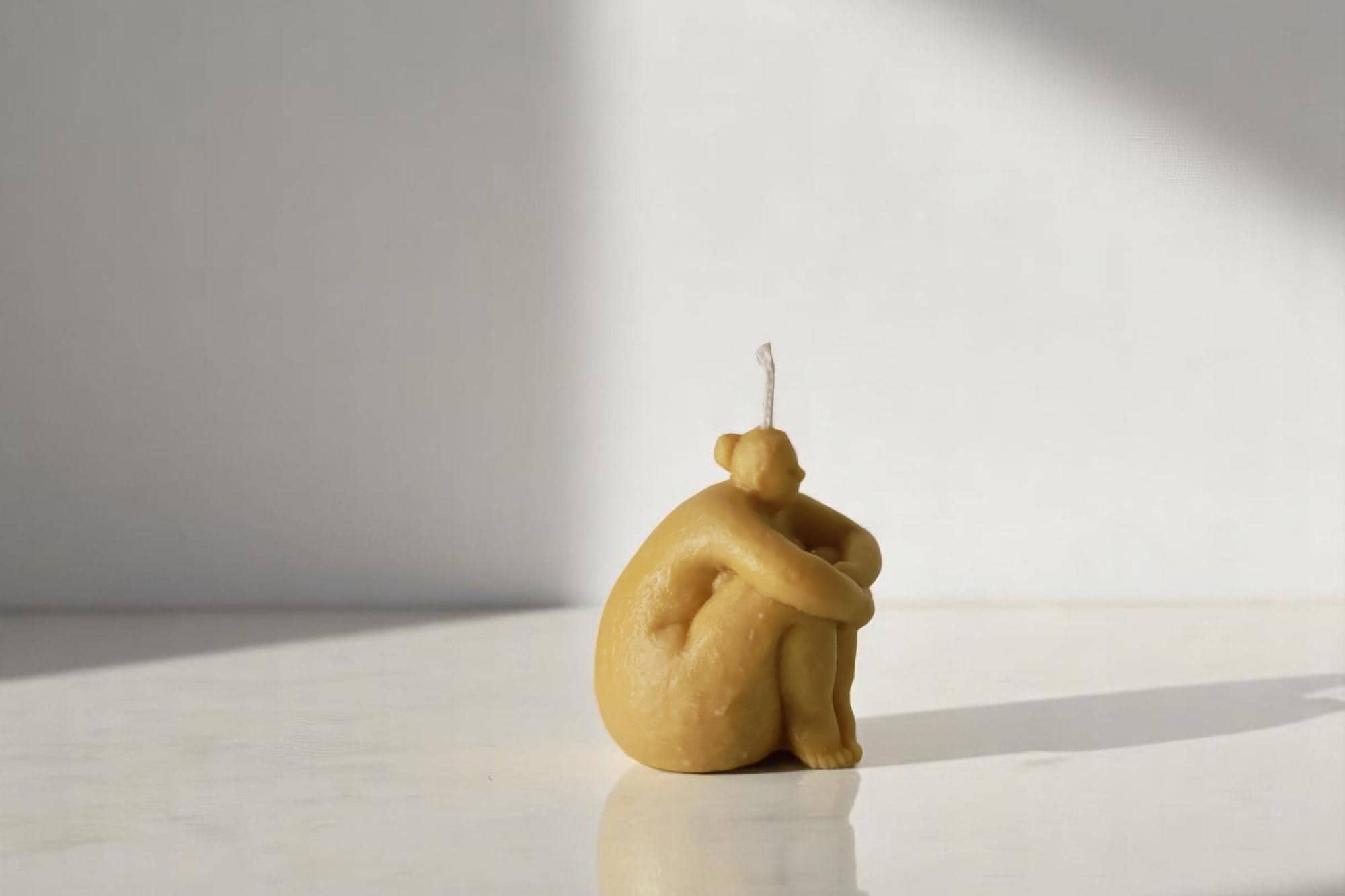 Small Sitting Lady Candle