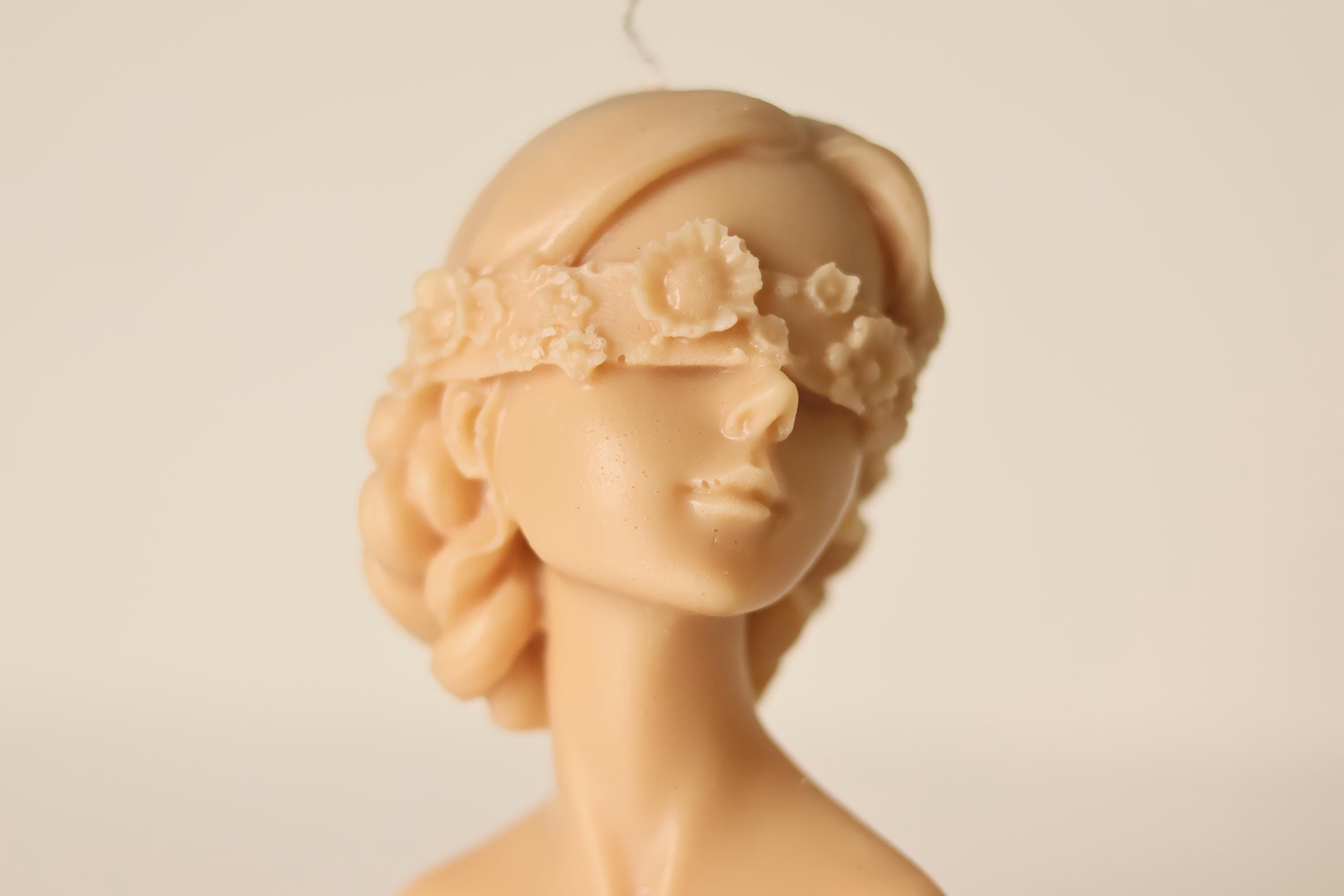 Large Blindfolded Lady Candle 5x2.5 inches