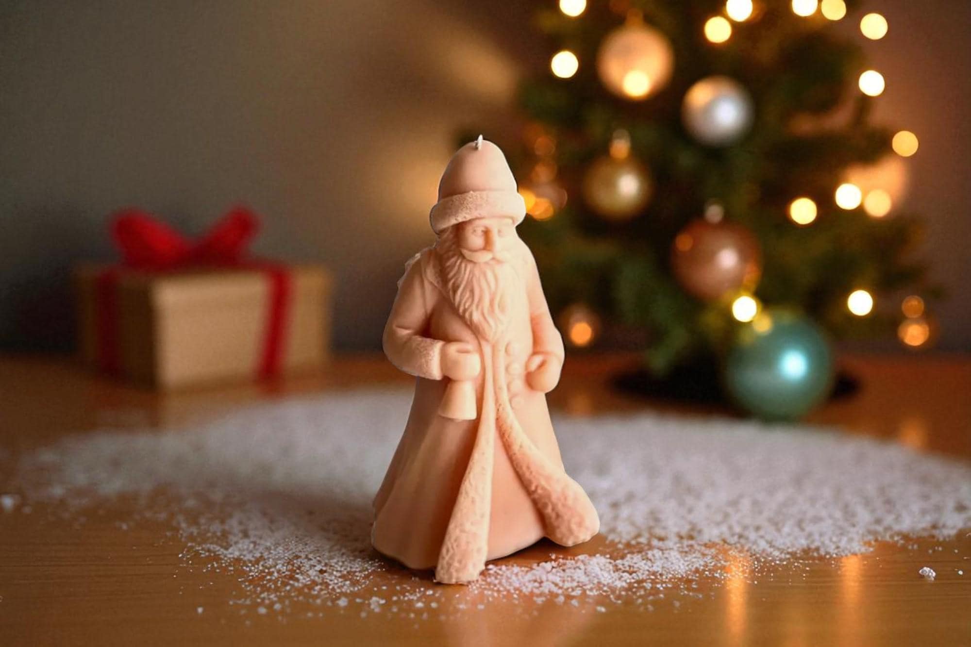 Santa Claus Candle