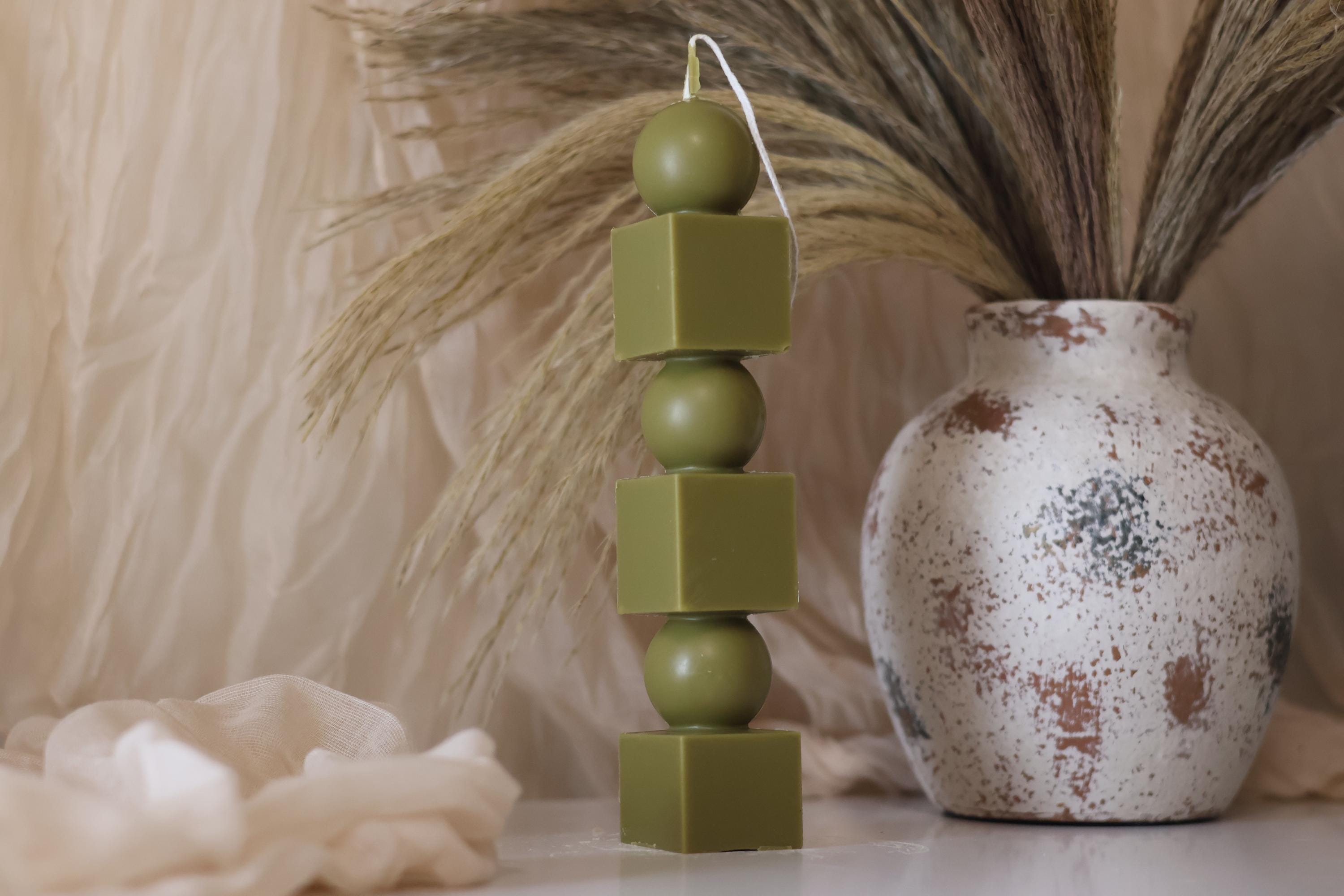 Geometric Tower Candle 8x1.5 inches