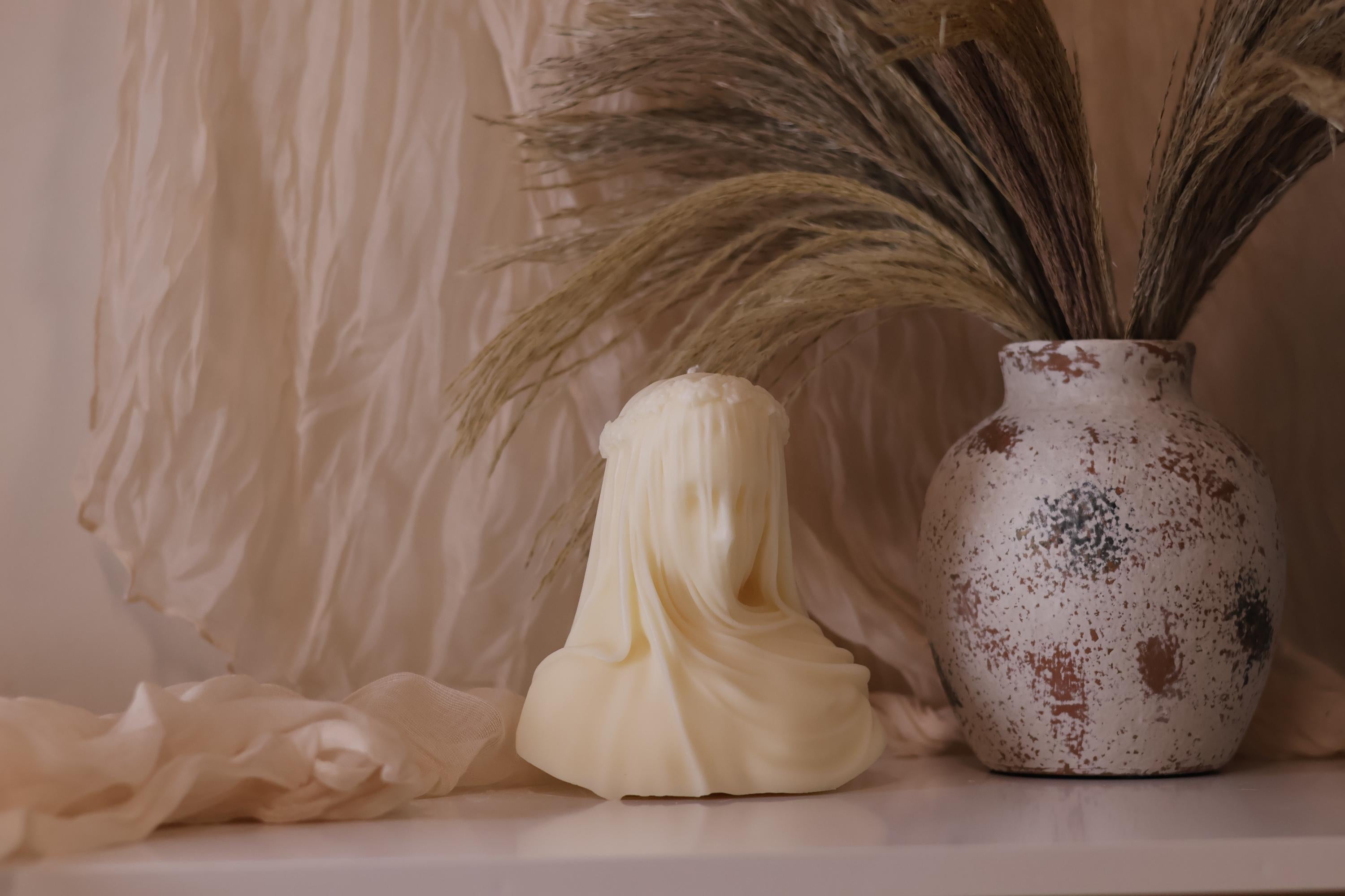 Medium Veiled Lady Candle
